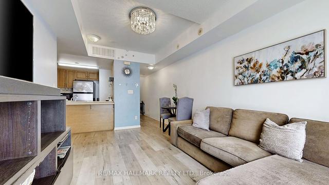 2028 - 3031 Finch Ave W, Townhouse with 1 bedrooms, 1 bathrooms and 1 parking in Toronto ON | Image 24