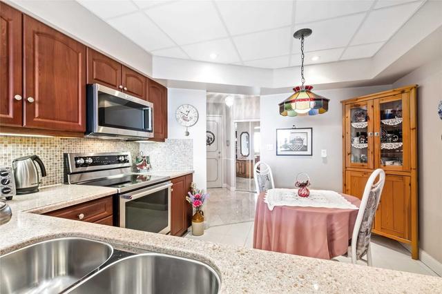 PH17 - 610 Bullock Dr, Condo with 1 bedrooms, 2 bathrooms and 1 parking in Unionville ON | Image 7