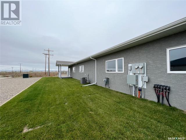 9 - 2330 Morsky Dr, House semidetached with 2 bedrooms, 2 bathrooms and null parking in Estevan SK | Image 33