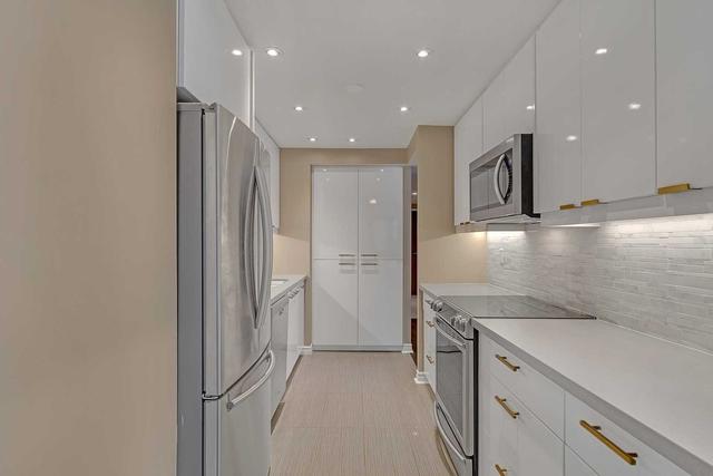 PH-1 - 55 Wellesley St E, Condo with 2 bedrooms, 2 bathrooms and 1 parking in Toronto ON | Image 29