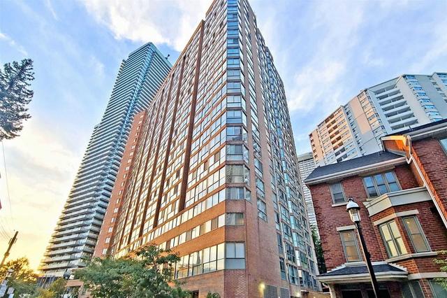 PH2 - 1055 Bay St, Condo with 2 bedrooms, 2 bathrooms and 1 parking in Toronto ON | Image 12