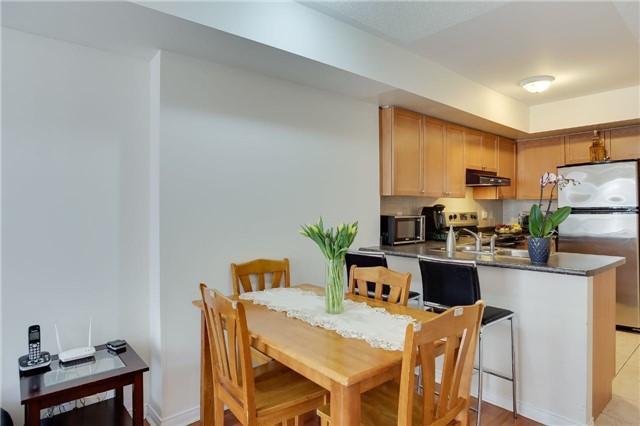 88 - 65 Turntable Cres, Townhouse with 3 bedrooms, 2 bathrooms and 1 parking in Toronto ON | Image 7