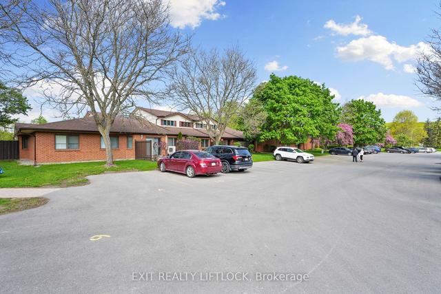 18 - 36 Champlain Cres, Condo with 2 bedrooms, 2 bathrooms and 1 parking in Peterborough ON | Image 13