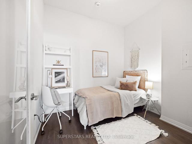 PH1 - 50 Ann O'reilly Rd, Condo with 2 bedrooms, 2 bathrooms and 1 parking in North York ON | Image 5