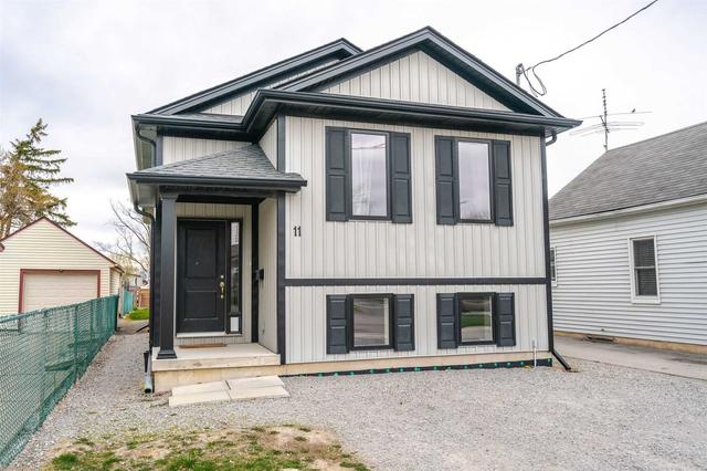 MAIN - 11 Edith St, House detached with 3 bedrooms, 1 bathrooms and 1 parking in Saint Catharines ON | Image 1