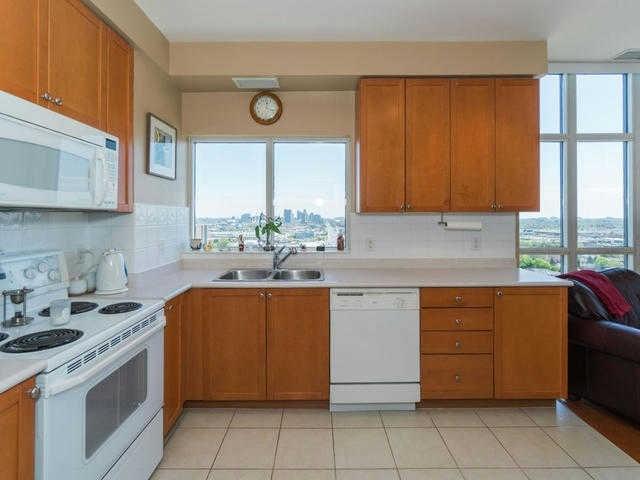 PH17 - 8 Mondeo Dr, Condo with 2 bedrooms, 2 bathrooms and 2 parking in Scarborough ON | Image 9