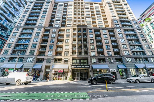 1415 - 140 Simcoe St, Condo with 2 bedrooms, 2 bathrooms and 1 parking in Toronto ON | Image 25