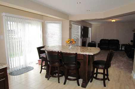 90 Brisdale Dr, House detached with 4 bedrooms, 6 bathrooms and 6 parking in Brampton ON | Image 5