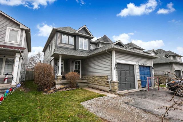 9 Ivory Crt, House attached with 3 bedrooms, 3 bathrooms and 3 parking in Bowmanville ON | Image 12