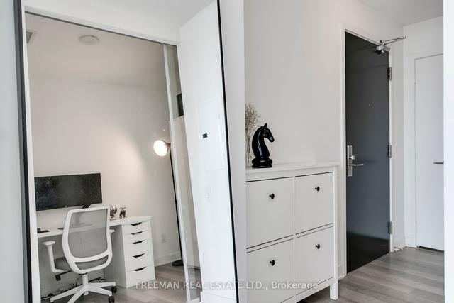 4011 - 290 Adelaide St W, Condo with 1 bedrooms, 1 bathrooms and 1 parking in Toronto ON | Image 19