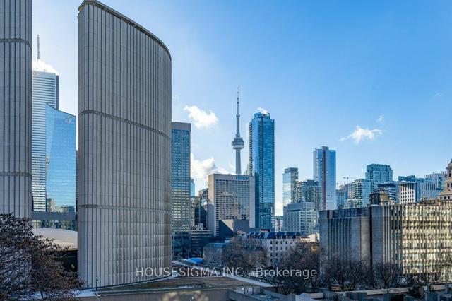909 - 111 Elizabeth St, Condo with 1 bedrooms, 1 bathrooms and 1 parking in Toronto ON | Image 25