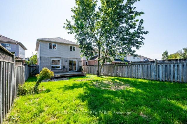 347 Hidden Creek Dr, House detached with 3 bedrooms, 3 bathrooms and 2 parking in Kitchener ON | Image 25