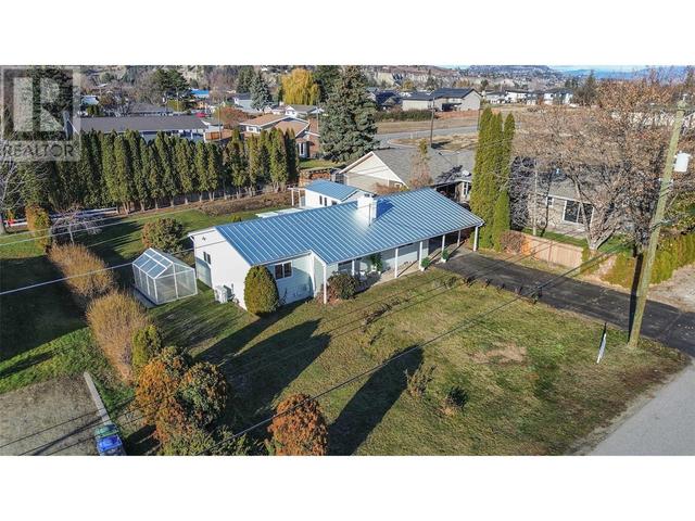 5214 Nixon Rd, House detached with 3 bedrooms, 2 bathrooms and 8 parking in Summerland BC | Image 38