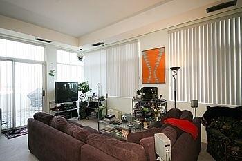 PH1 - 8 Wellesley St E, Condo with 3 bedrooms, 3 bathrooms and 1 parking in Toronto ON | Image 4