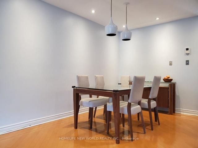 90 Alcorn Ave, House semidetached with 3 bedrooms, 3 bathrooms and 2 parking in Toronto ON | Image 4