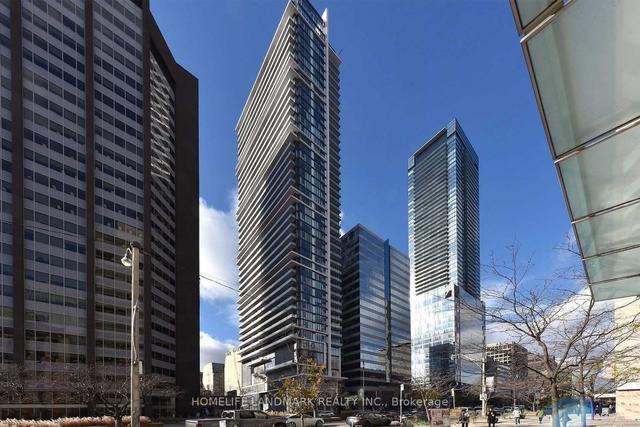 PH202 - 426 University Ave, Condo with 1 bedrooms, 1 bathrooms and 0 parking in Toronto ON | Image 1