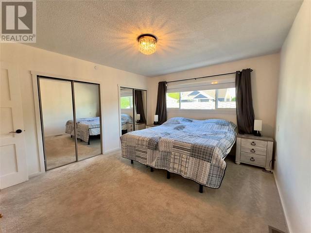 523 Stonor St, House detached with 4 bedrooms, 2 bathrooms and 4 parking in Summerland BC | Image 12