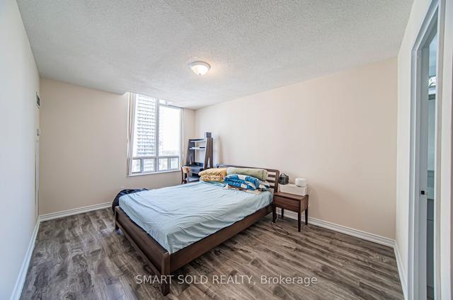 PH210 - 256 Doris Ave, Condo with 3 bedrooms, 2 bathrooms and 1 parking in Toronto ON | Image 16