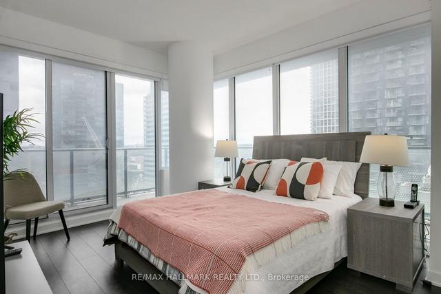 2705 - 125 Blue Jays Way, Condo with 2 bedrooms, 2 bathrooms and 1 parking in Toronto ON | Image 13