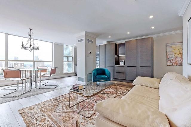 PH2 - 1055 Bay St, Condo with 2 bedrooms, 2 bathrooms and 1 parking in Toronto ON | Image 1