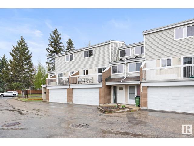 10790 31 Av Nw Nw, House attached with 3 bedrooms, 1 bathrooms and null parking in Edmonton AB | Image 35