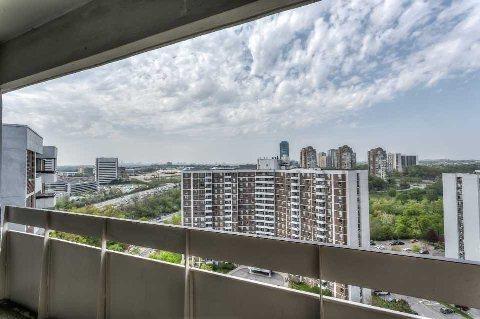 PH-19 - 5 Shady Lane, Condo with 3 bedrooms, 2 bathrooms and 1 parking in York ON | Image 12
