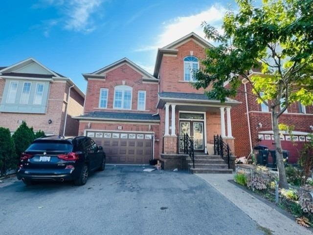 MAIN - 34 Westbrook Ave, House detached with 4 bedrooms, 3 bathrooms and 4 parking in Brampton ON | Image 1