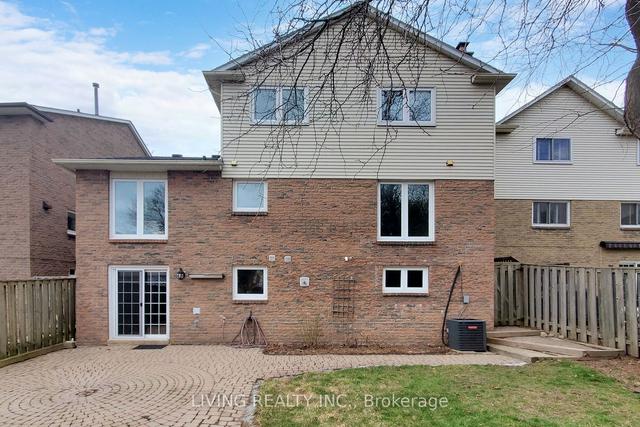 01 - 855 Queen St W, House detached with 3 bedrooms, 3 bathrooms and 1 parking in Mississauga ON | Image 22