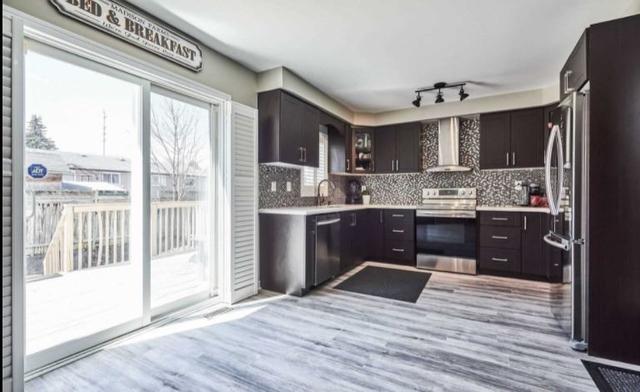 MAIN - 12 Redfern Cres, House detached with 3 bedrooms, 3 bathrooms and 4 parking in Bowmanville ON | Image 10