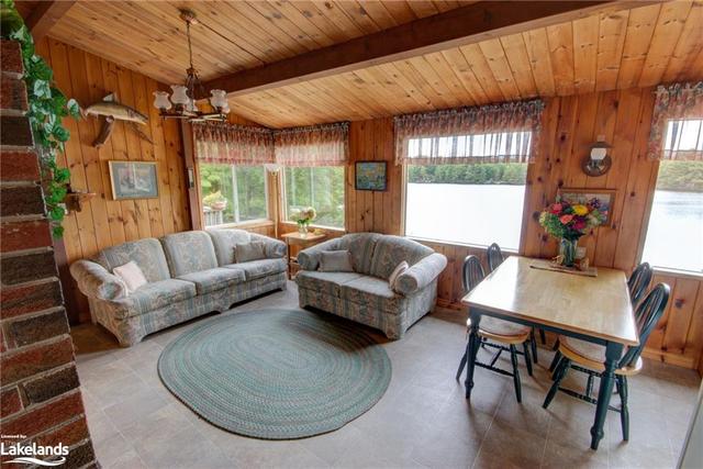 49 Dayeo Dr, House detached with 2 bedrooms, 1 bathrooms and 4 parking in Georgian Bay ON | Image 22