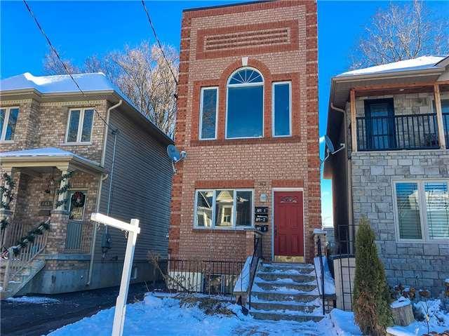 MAIN - 141 Rhodes Ave, House detached with 2 bedrooms, 1 bathrooms and 1 parking in Toronto ON | Image 1