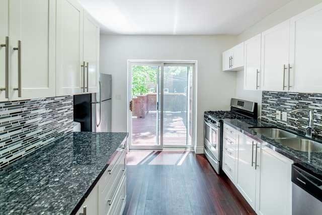 MAIN - 1481 Queen St E, House semidetached with 2 bedrooms, 2 bathrooms and 1 parking in Toronto ON | Image 7