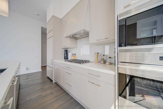 PH2 - 155 Yorkville Ave, Condo with 2 bedrooms, 2 bathrooms and 1 parking in Toronto ON | Image 2