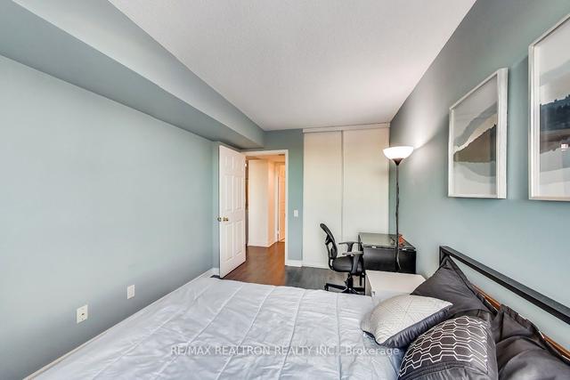 PH210 - 2 Covington Rd, Condo with 2 bedrooms, 2 bathrooms and 1 parking in North York ON | Image 10