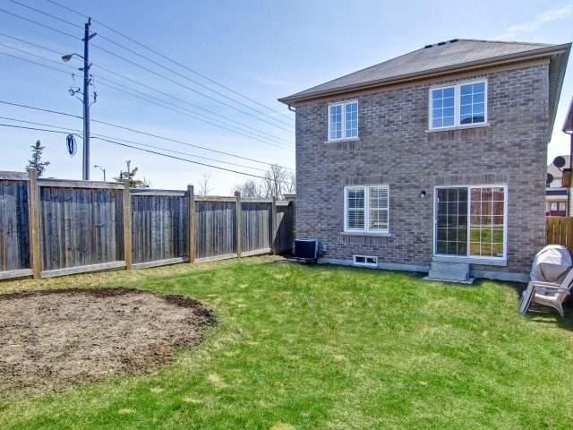 885 Taggart Cres, House detached with 4 bedrooms, 3 bathrooms and 2 parking in Oshawa ON | Image 19
