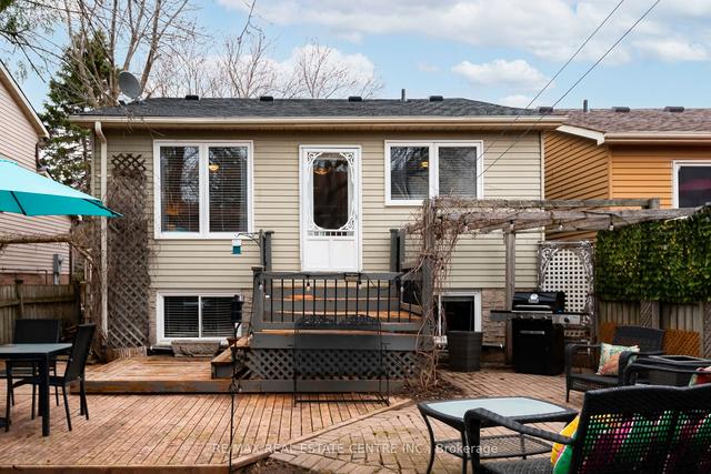 121 Goldgate Cres, House detached with 2 bedrooms, 2 bathrooms and 2 parking in Orangeville ON | Image 35