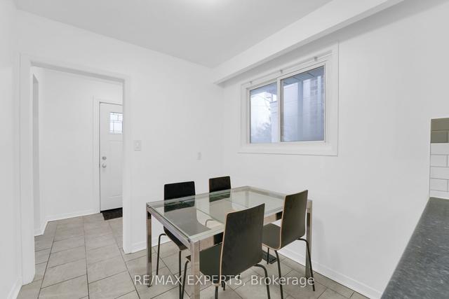 MAIN - 32 24 Th St, House detached with 4 bedrooms, 1 bathrooms and 2 parking in Etobicoke ON | Image 2