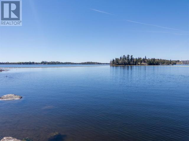 10 - 401 Forestry Bay, Condo with 3 bedrooms, 3 bathrooms and null parking in Kenora ON | Image 38