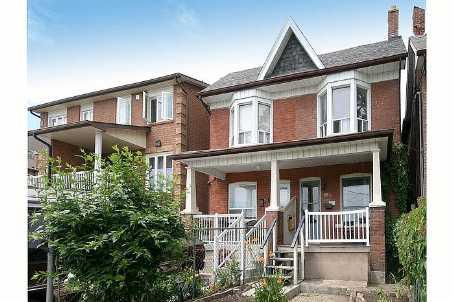 90 Beaver Ave, House semidetached with 3 bedrooms, 2 bathrooms and null parking in Toronto ON | Image 1