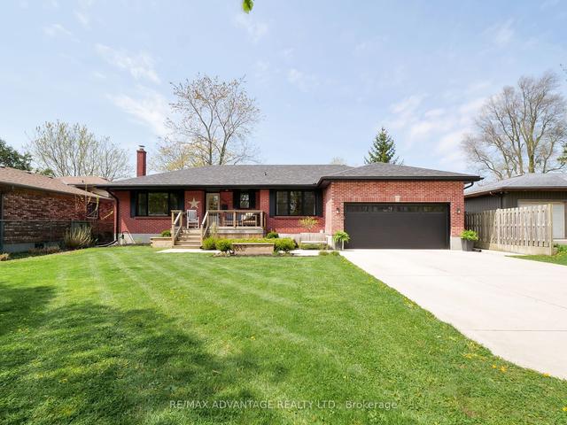 937 Glenbanner Rd, House detached with 3 bedrooms, 3 bathrooms and 7 parking in London ON | Image 1