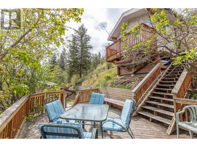 13606 Cartwright Ave, House detached with 3 bedrooms, 2 bathrooms and null parking in Summerland BC | Image 34