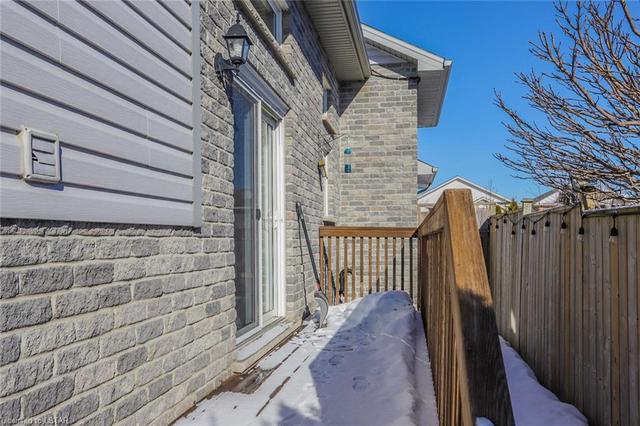 803 Wild Rose Lane, House detached with 4 bedrooms, 2 bathrooms and 4 parking in London ON | Image 38