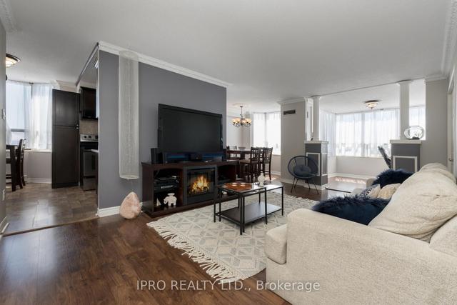1109 - 10 Malta Ave, Condo with 3 bedrooms, 2 bathrooms and 1 parking in Brampton ON | Image 37