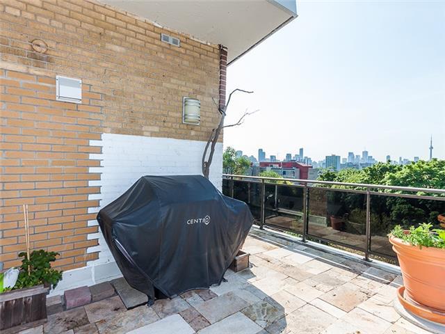 PH1 - 640 Davenport Rd, Condo with 2 bedrooms, 1 bathrooms and 1 parking in Toronto ON | Image 12