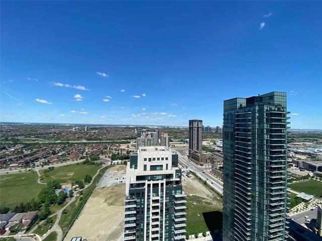 PH1 - 4055 Parkside Village Dr, Condo with 3 bedrooms, 2 bathrooms and 1 parking in Mississauga ON | Image 14