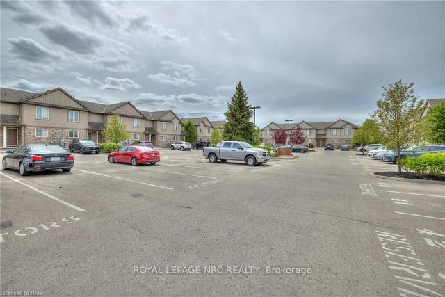 33 - 6117 Kelsey Cres, Townhouse with 2 bedrooms, 2 bathrooms and 1 parking in Niagara Falls ON | Image 23