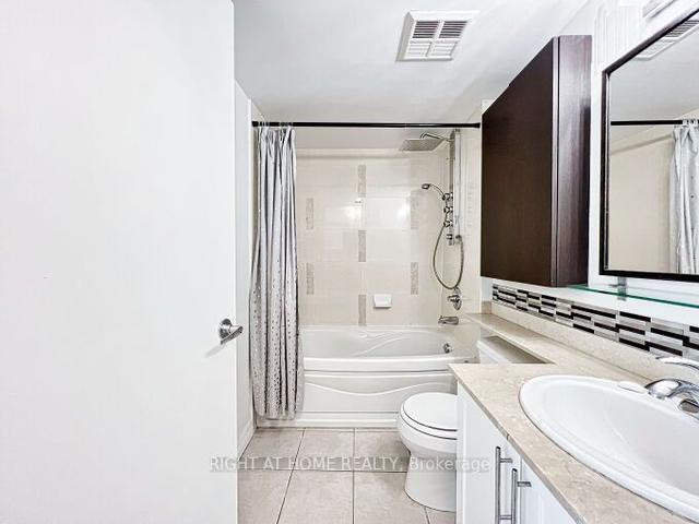 803 - 16 Yonge St, Condo with 1 bedrooms, 1 bathrooms and 1 parking in Toronto ON | Image 18