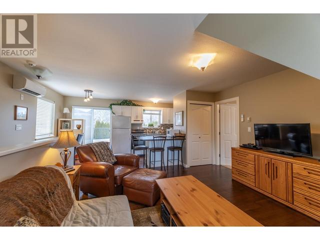6016 Nixon Rd, House detached with 4 bedrooms, 3 bathrooms and 6 parking in Summerland BC | Image 62