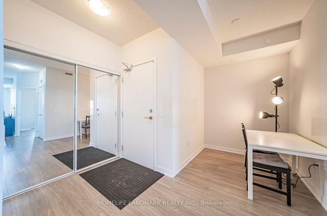 1710 - 4085 Parkside Village Dr, Condo with 1 bedrooms, 1 bathrooms and 1 parking in Mississauga ON | Image 11