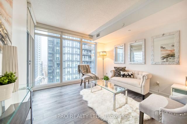 909 - 80 Queens Wharf Rd, Condo with 1 bedrooms, 1 bathrooms and 0 parking in Toronto ON | Image 5
